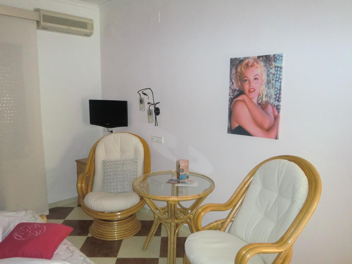 Hotel Gasaqui Ayelo de Malferit Room photo